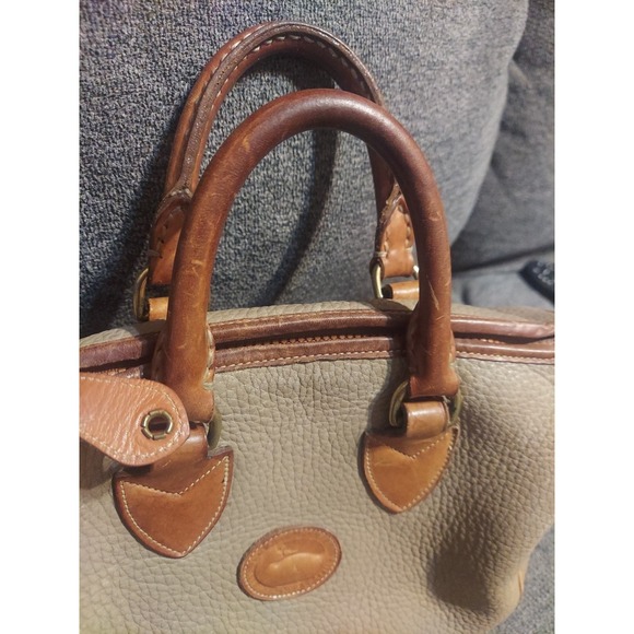 Vintage Dooney & Bourke Leather Satchel Bag Taupe Shoulder Purse No Charm - Picture 4 of 11